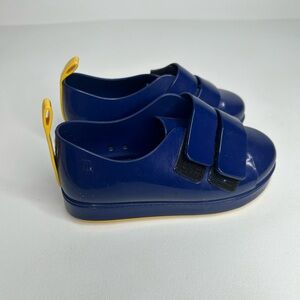 Mini Melissa | Go Mel Velcro Shoe | Navy Yellow | Unisex | Toddler 10C